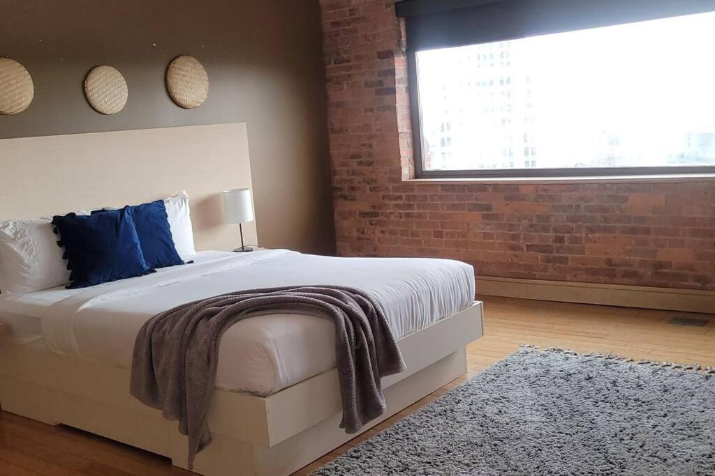 1600 Kcm Penthouse Apartment Cleveland Dış mekan fotoğraf