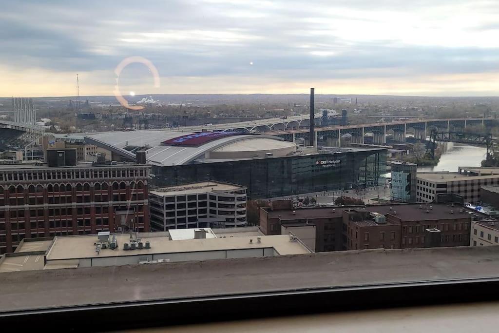 1600 Kcm Penthouse Apartment Cleveland Dış mekan fotoğraf