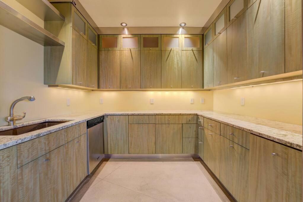 1600 Kcm Penthouse Apartment Cleveland Dış mekan fotoğraf