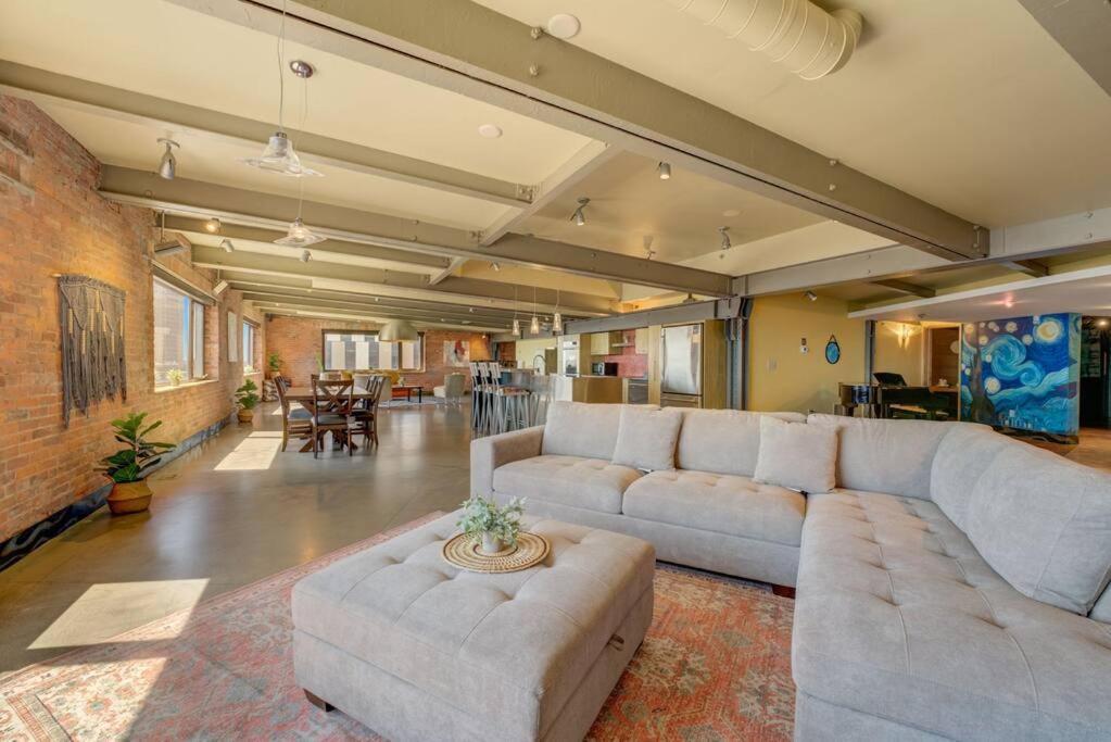 1600 Kcm Penthouse Apartment Cleveland Dış mekan fotoğraf